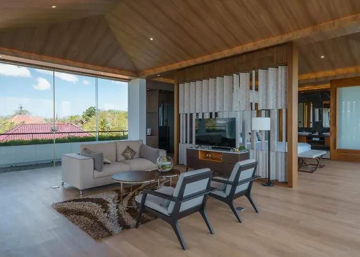 Beyond The Sea - Luxe Sea View In