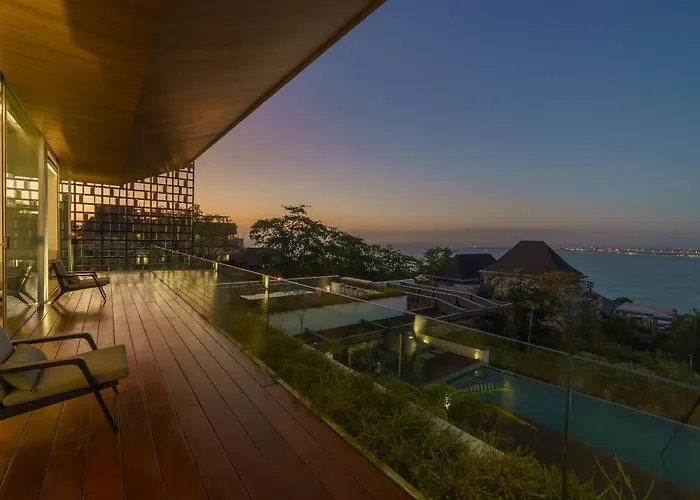 Beyond The Sea - Luxe Sea View In *