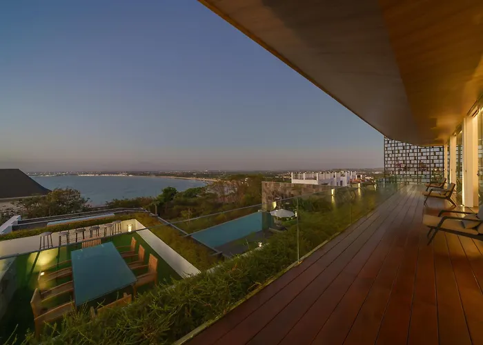 Beyond The Sea - Luxe Sea View In فيلة جيمباران